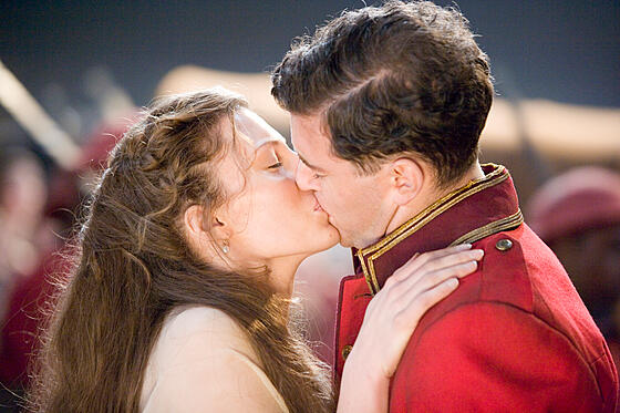 layout image (to proper size of the container)