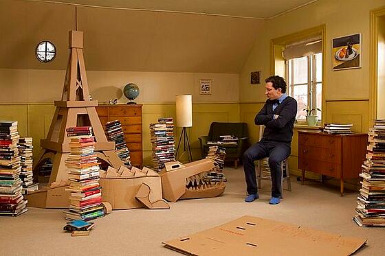 layout image (to proper size of the container)