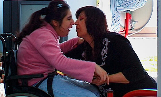 layout image (to proper size of the container)