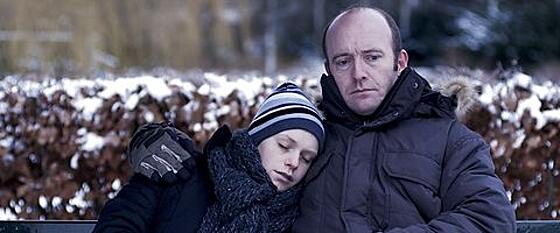 layout image (to proper size of the container)