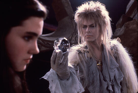 layout image (to proper size of the container)