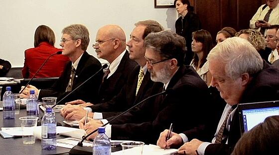 layout image (to proper size of the container)