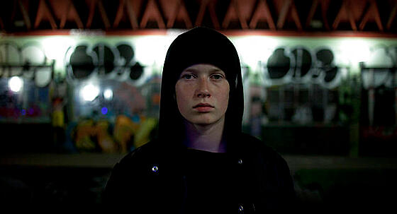 layout image (to proper size of the container)