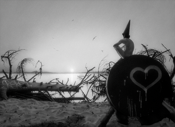 layout image (to proper size of the container)