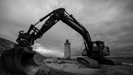 layout image (to proper size of the container)