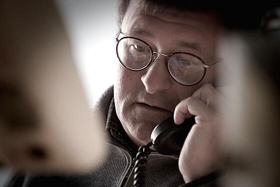 layout image (to proper size of the container)