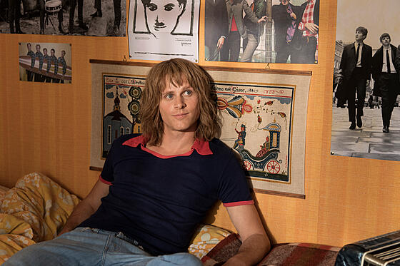 layout image (to proper size of the container)