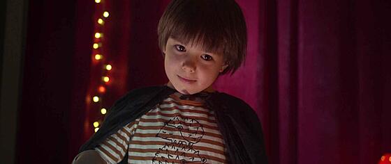 layout image (to proper size of the container)