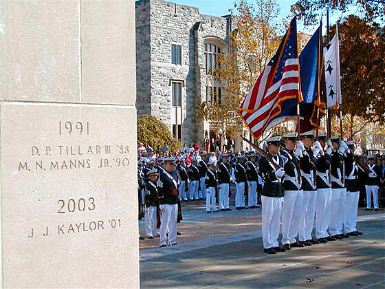 layout image (to proper size of the container)