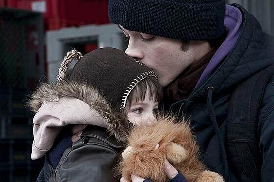 layout image (to proper size of the container)