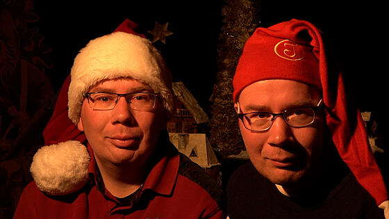 layout image (to proper size of the container)