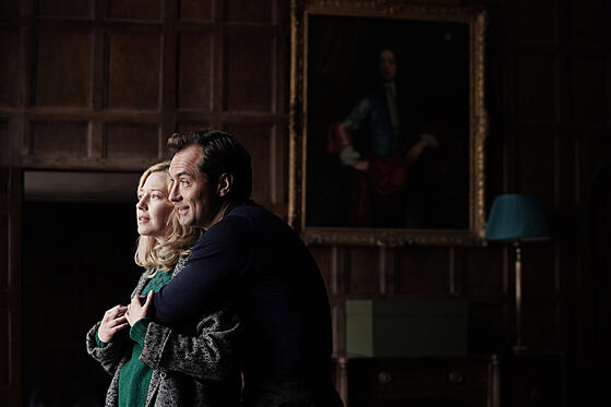 layout image (to proper size of the container)