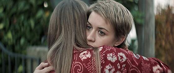 layout image (to proper size of the container)