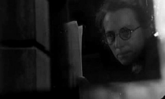 layout image (to proper size of the container)