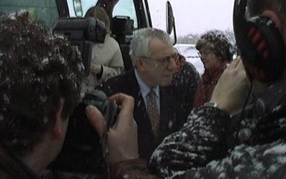 layout image (to proper size of the container)