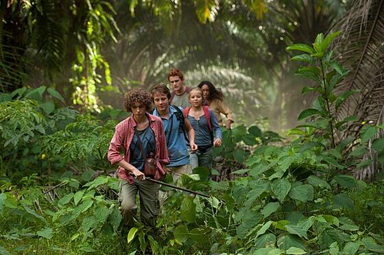 layout image (to proper size of the container)