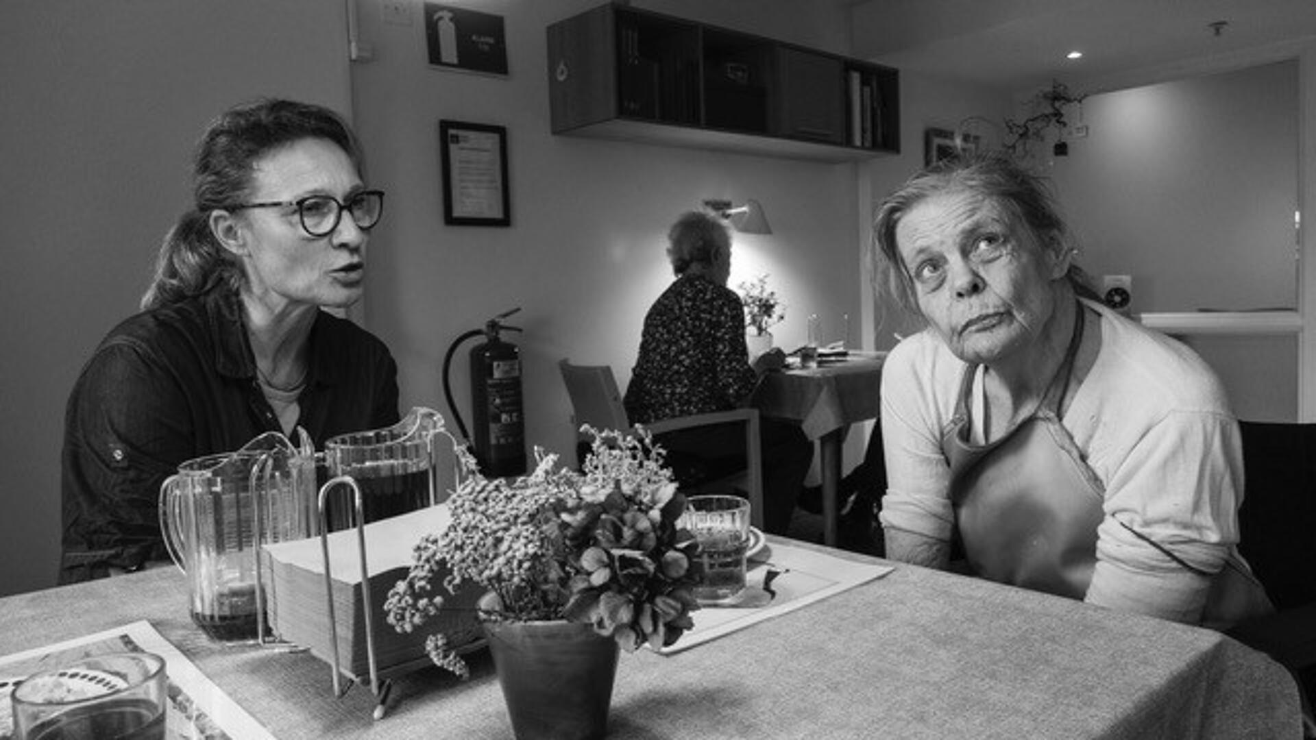 Plejehjemmet ser syner