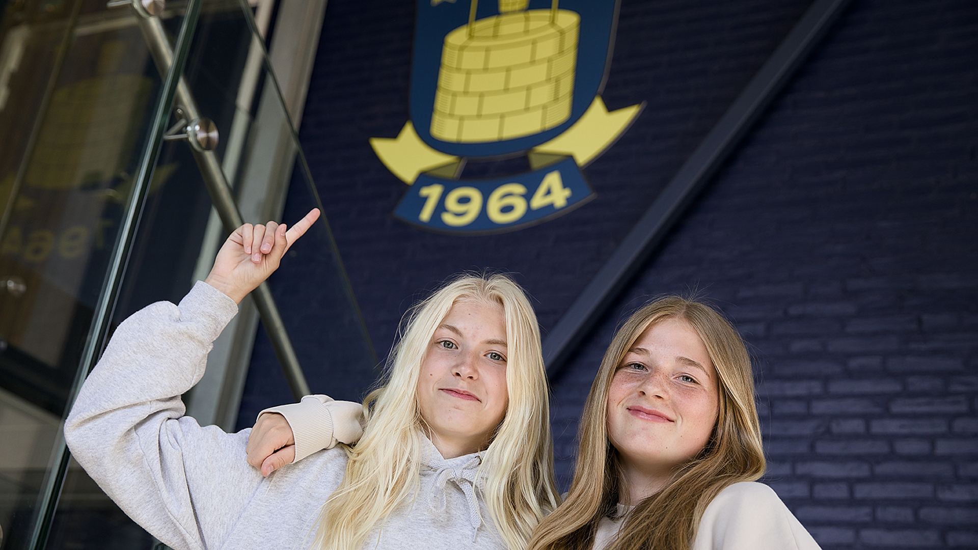 Brøndbypigerne 1 - Er jeg et fodboldtalent?