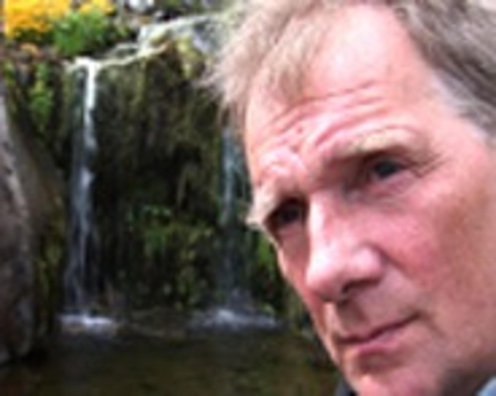 Sporene gror ud af ord : en film om den færøske forfatter Jóanes Nielsen