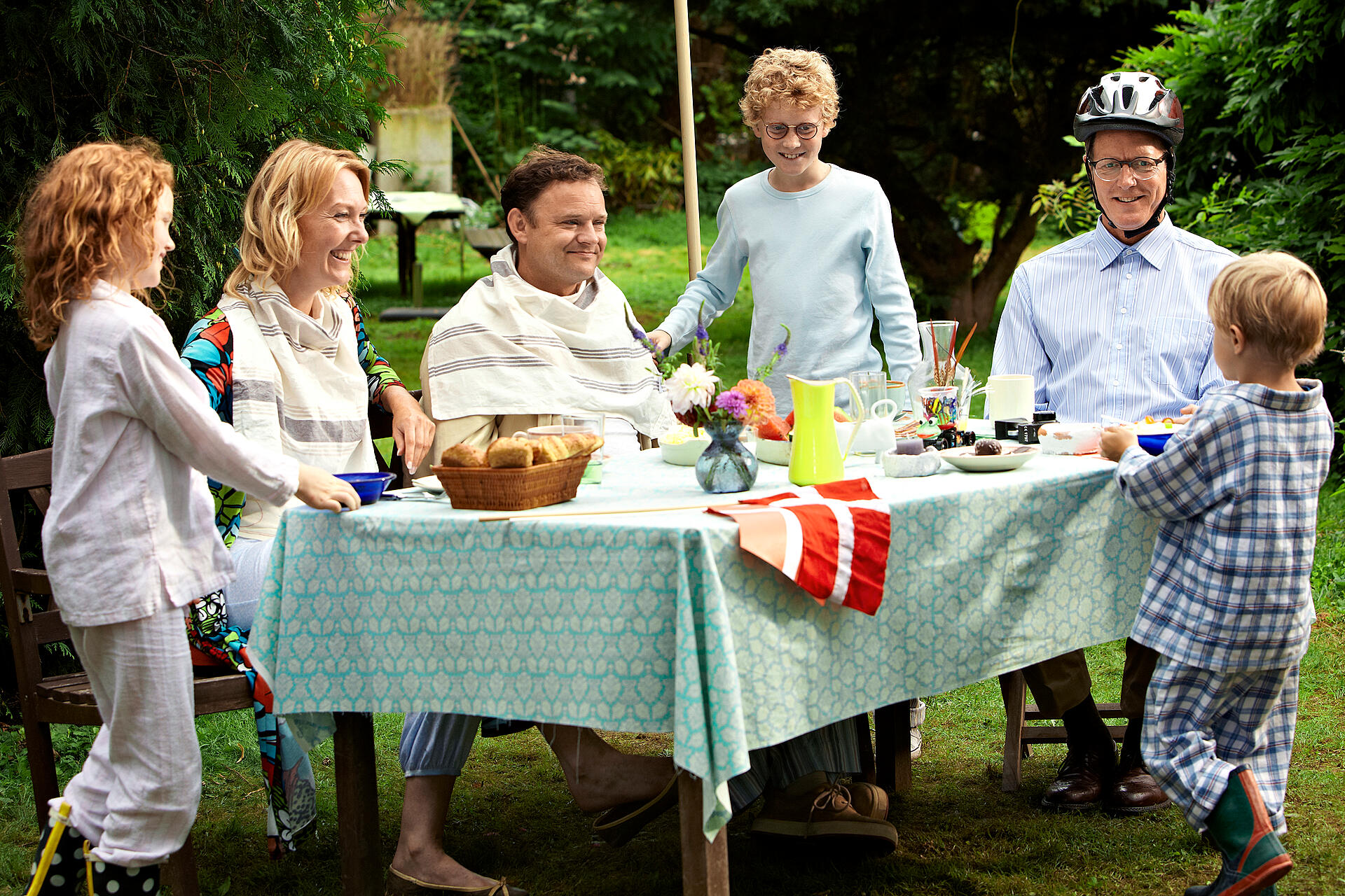 Min søsters børn alene hjemme