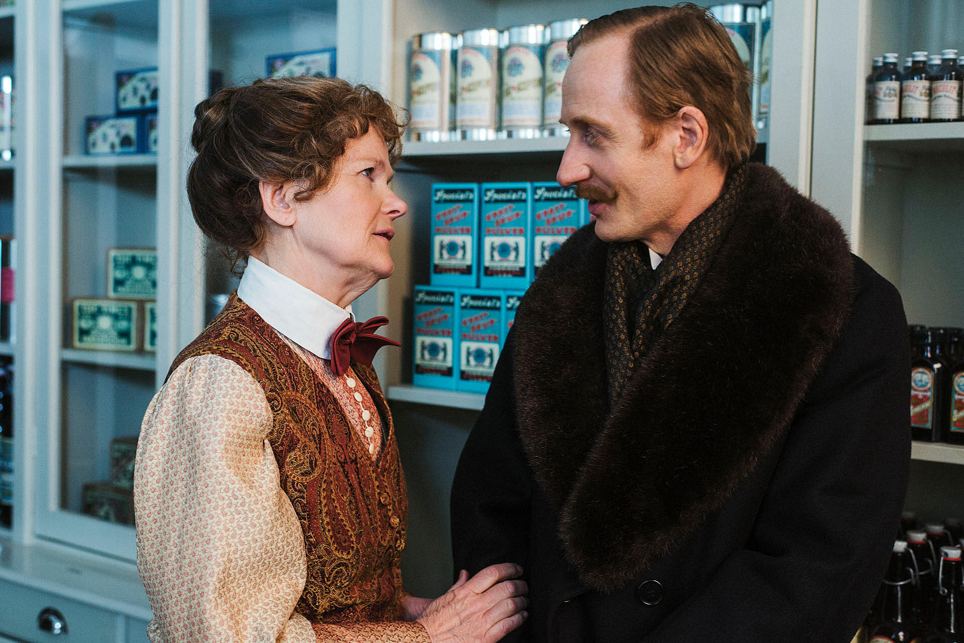 Frøken Frimans krig, sæson 3, afsnit 1