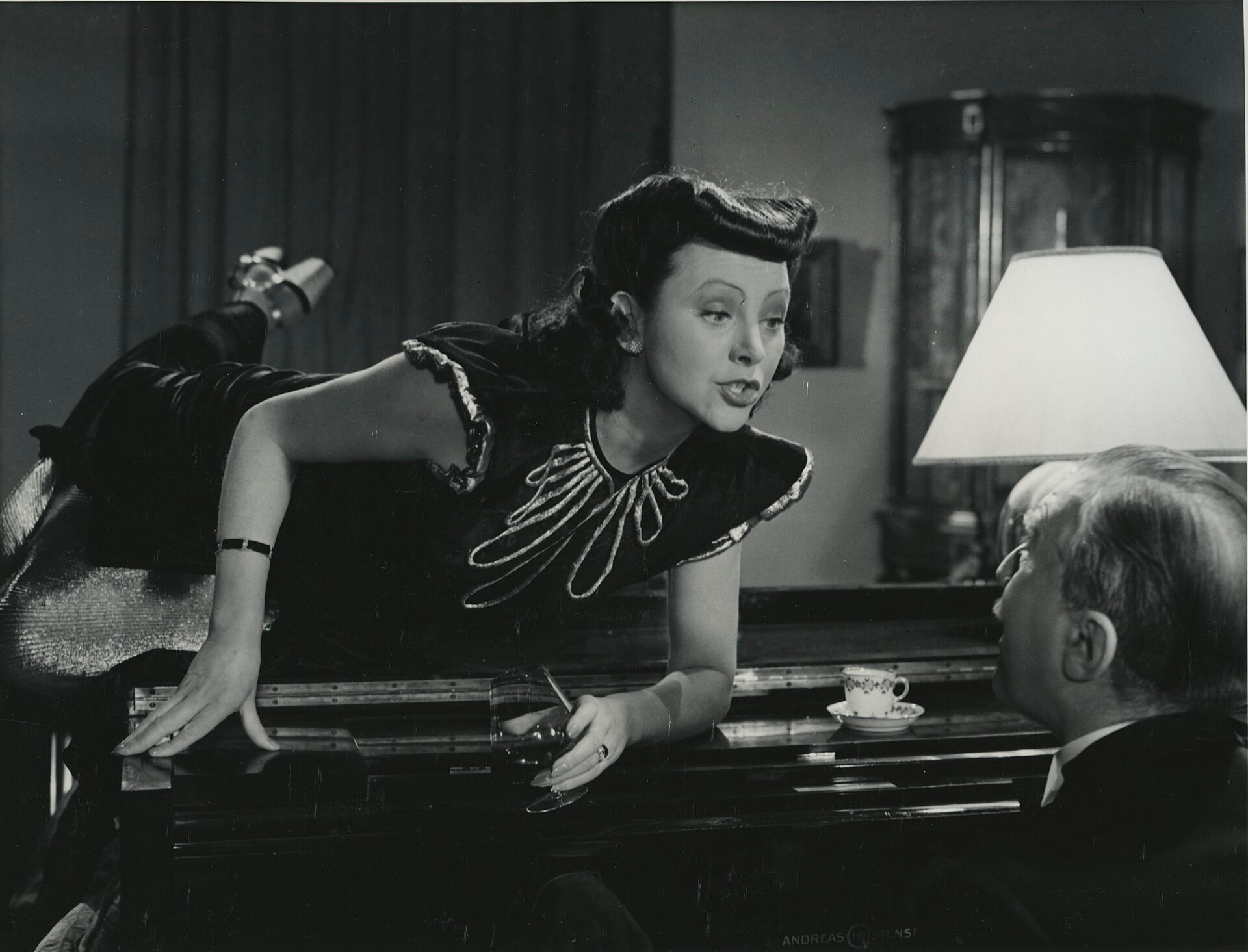 Som du vil ha' mig -!