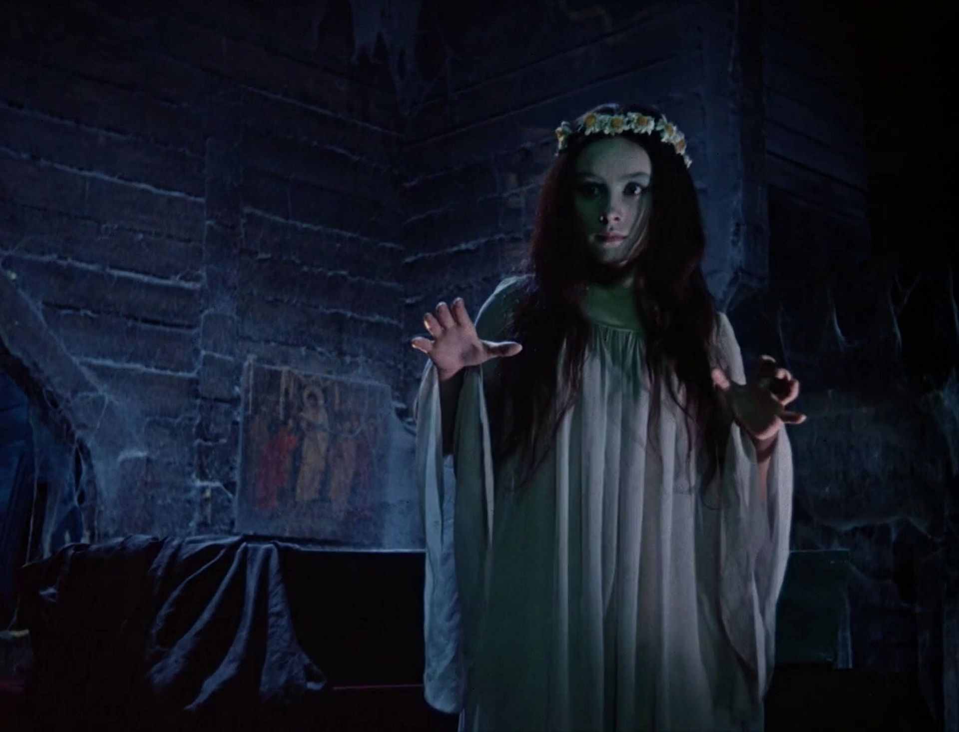 Woodlands dark and days bewitched