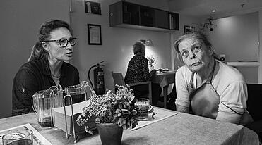 Plejehjemmet ser syner