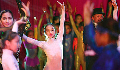 Børnene på Silkevejen 1 - Akrobat