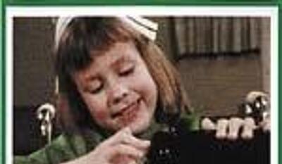 Vi leger hospital : en debatfilm for voksne - om børns oplevelser på sygehus