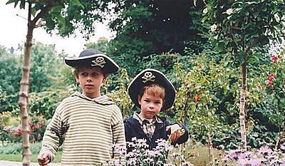 Elefanten & sommerfuglen