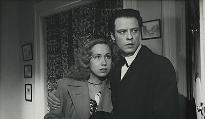 Mens Porten var lukket