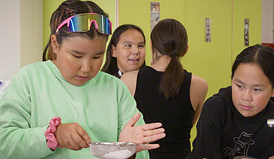 Min klasse i Grønland 9:10 - Kage og kaffemik