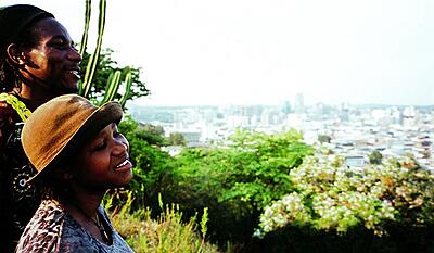 On-line med forfædrene: en rejse i afrikansk erindring