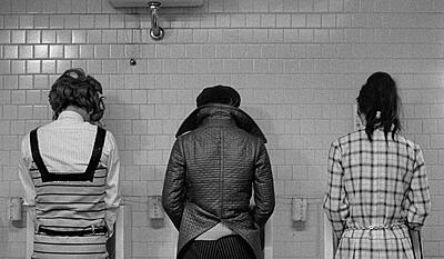 Funeral parade of roses