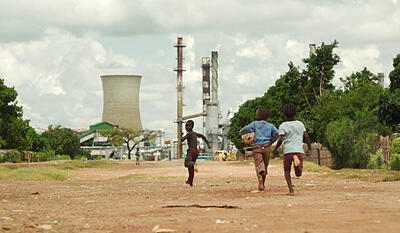 Hvorfor fattigdom? - Tyveriet af Afrika