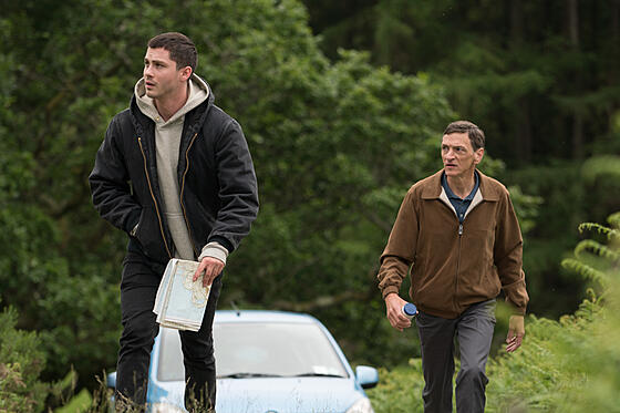 layout image (to proper size of the container)