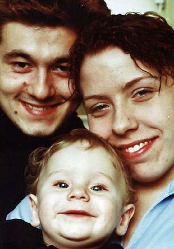 layout image (to proper size of the container)