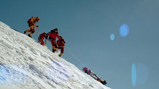 layout image (to proper size of the container)