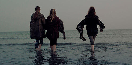 layout image (to proper size of the container)