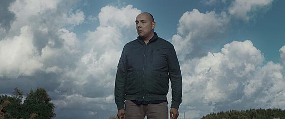 layout image (to proper size of the container)