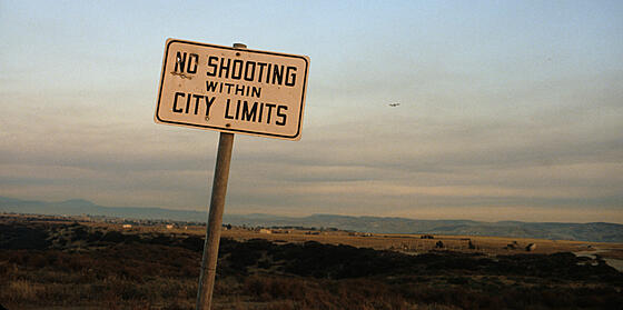 layout image (to proper size of the container)