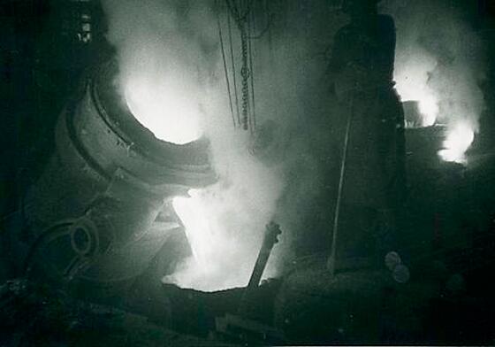 layout image (to proper size of the container)