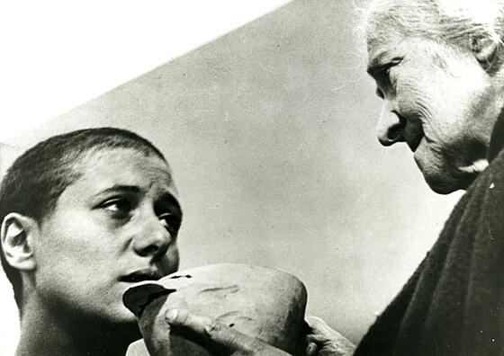 layout image (to proper size of the container)