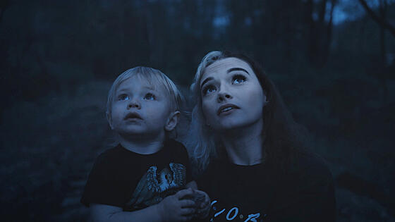 layout image (to proper size of the container)