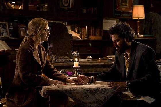 layout image (to proper size of the container)