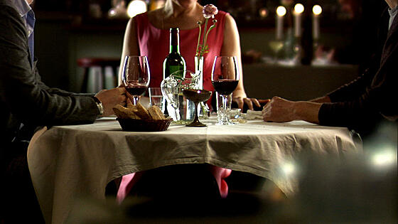 layout image (to proper size of the container)