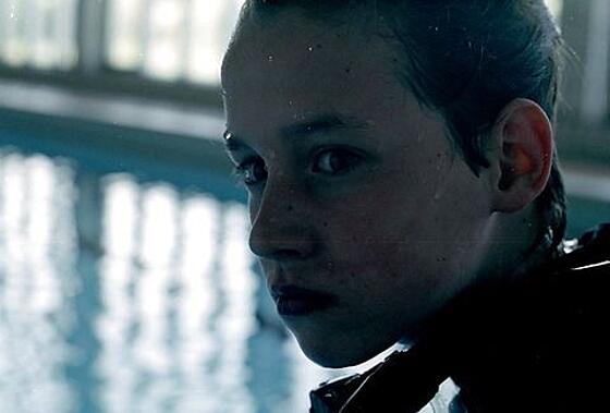 layout image (to proper size of the container)