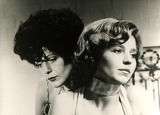 layout image (to proper size of the container)