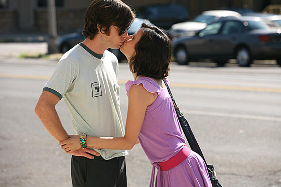 layout image (to proper size of the container)